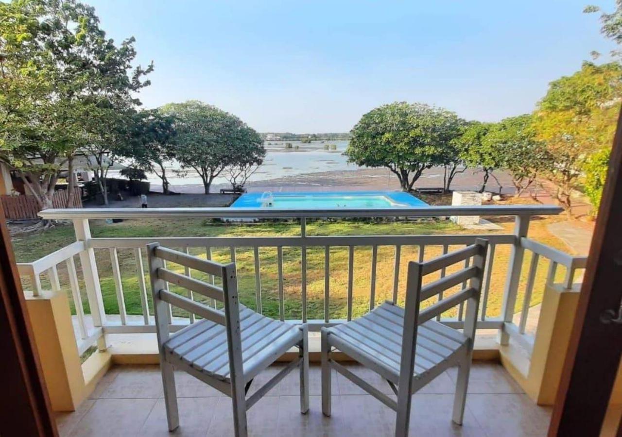 Baan Talay See Cream Resort Samut Songkhram Dış mekan fotoğraf