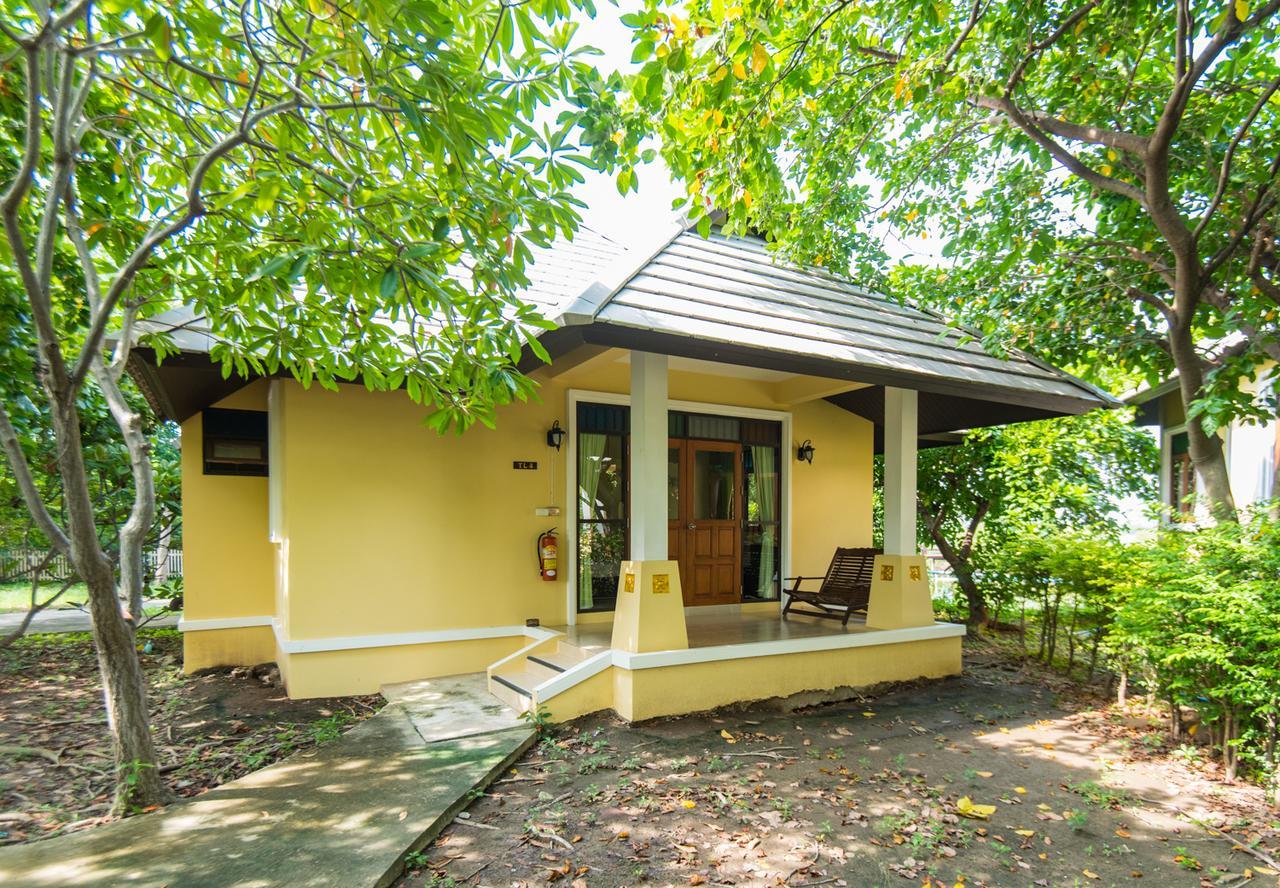 Baan Talay See Cream Resort Samut Songkhram Dış mekan fotoğraf