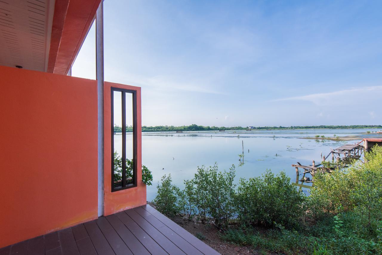 Baan Talay See Cream Resort Samut Songkhram Dış mekan fotoğraf
