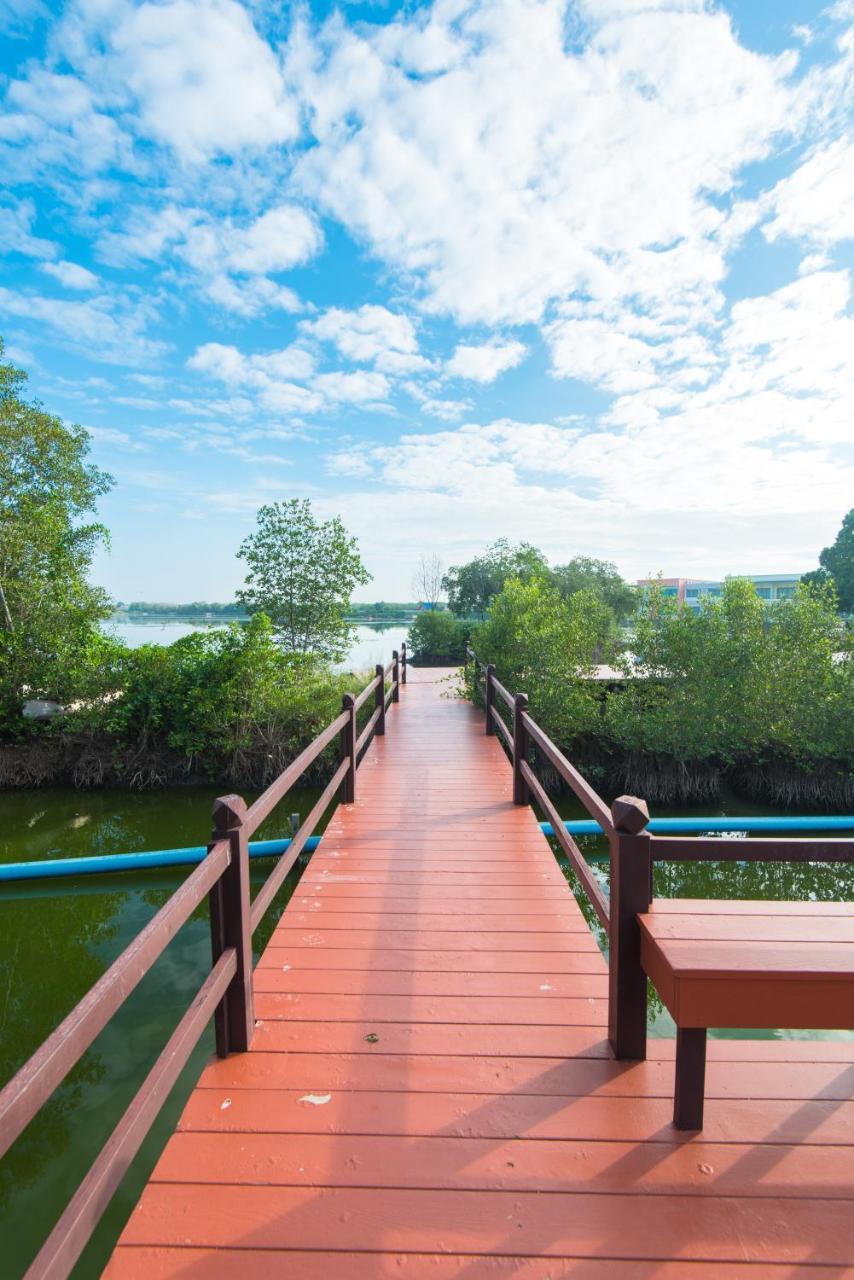 Baan Talay See Cream Resort Samut Songkhram Dış mekan fotoğraf